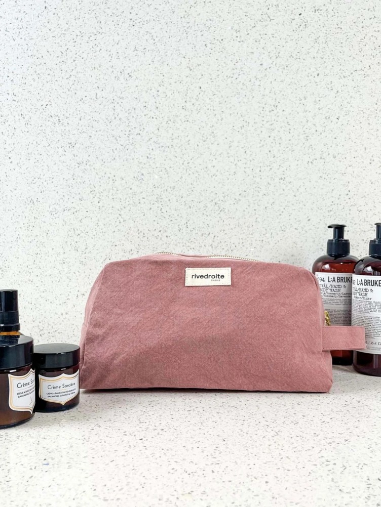 TOILETRY BAG