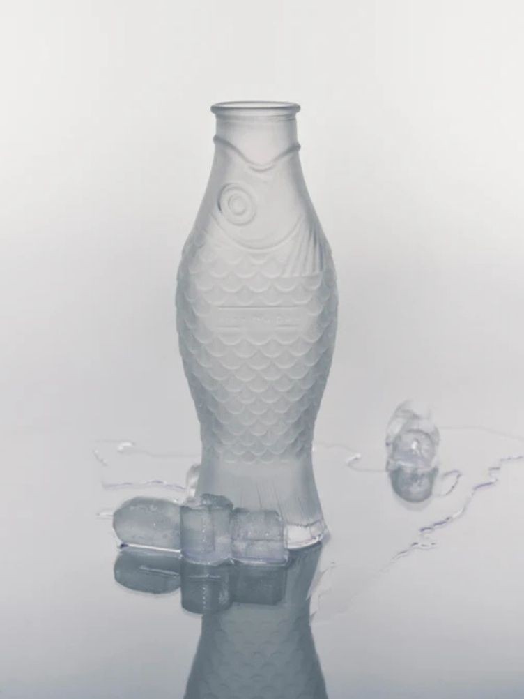 FROSTED WHITE CARAFE