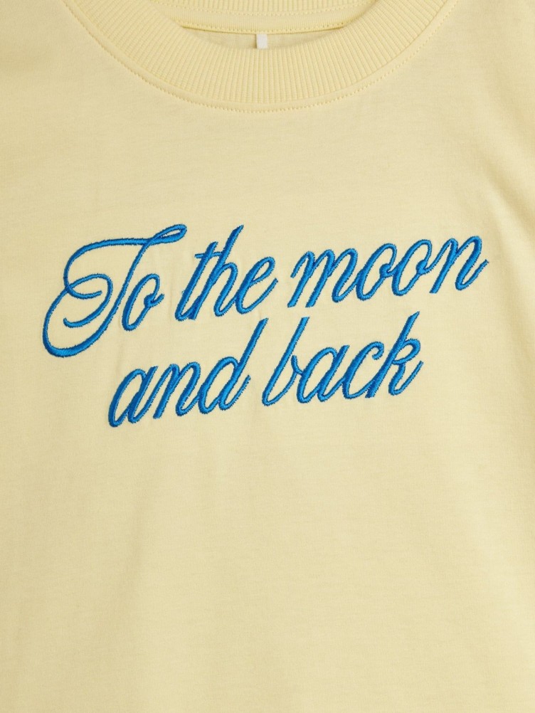T-SHIRT BRODÉ