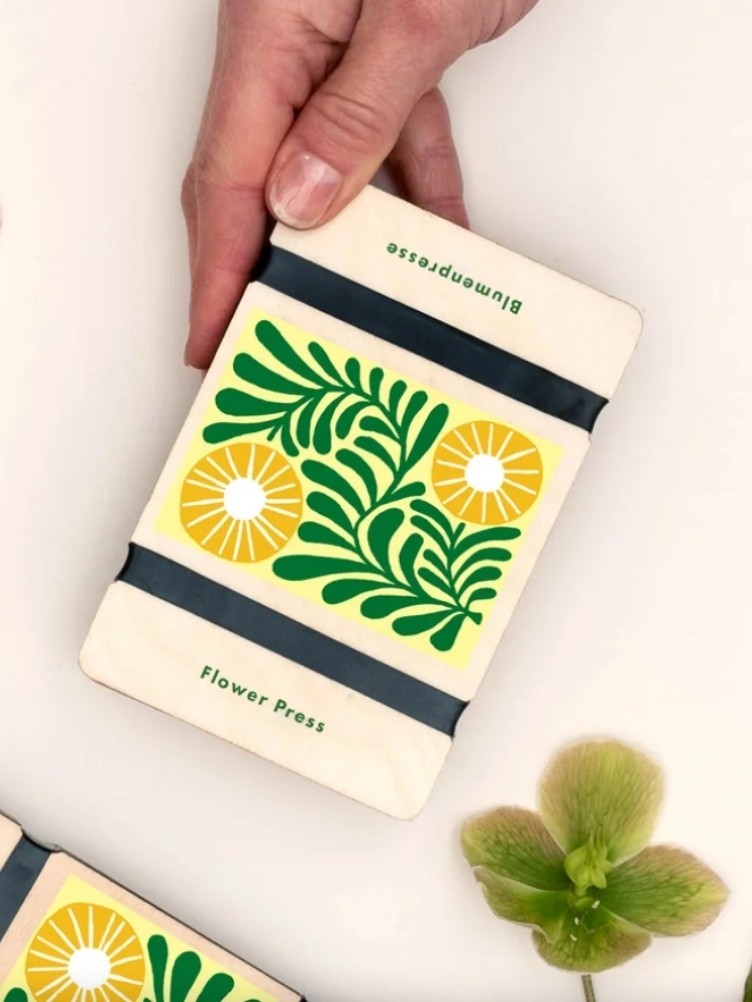 POCKET FLOWER PRESS