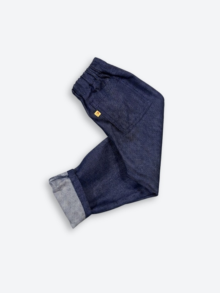 DUNKELBLAUE REGULAR-JEANS
