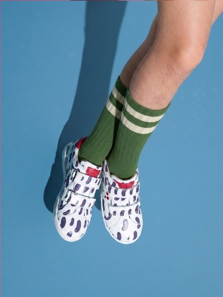 SOCKEN IN AVOCADO