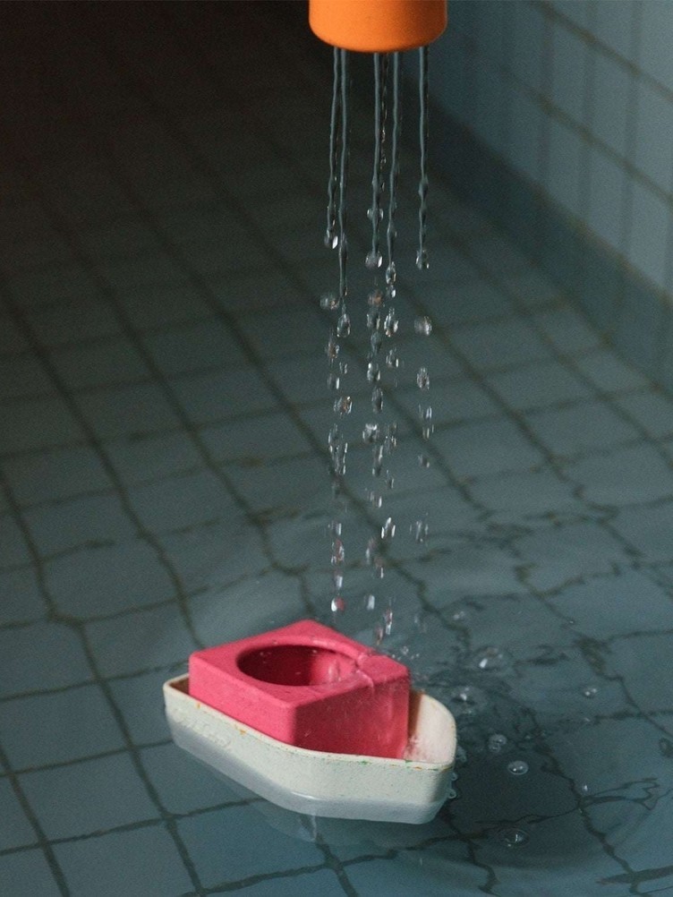 UPCYCLING-BOOT