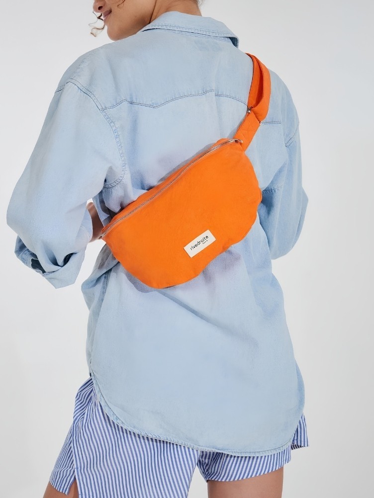 ORANGE GÜRTELTASCHE